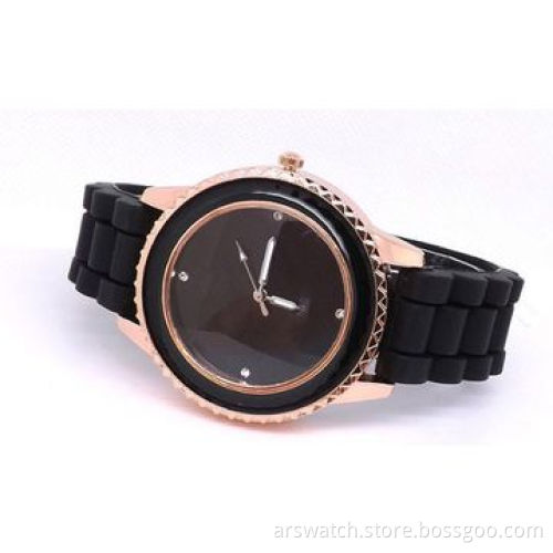 Silicone Wristwatch with Plastic Case and Silicone Band, Jewelry Watch Carton Size of 43 x 31 x 39cmNew